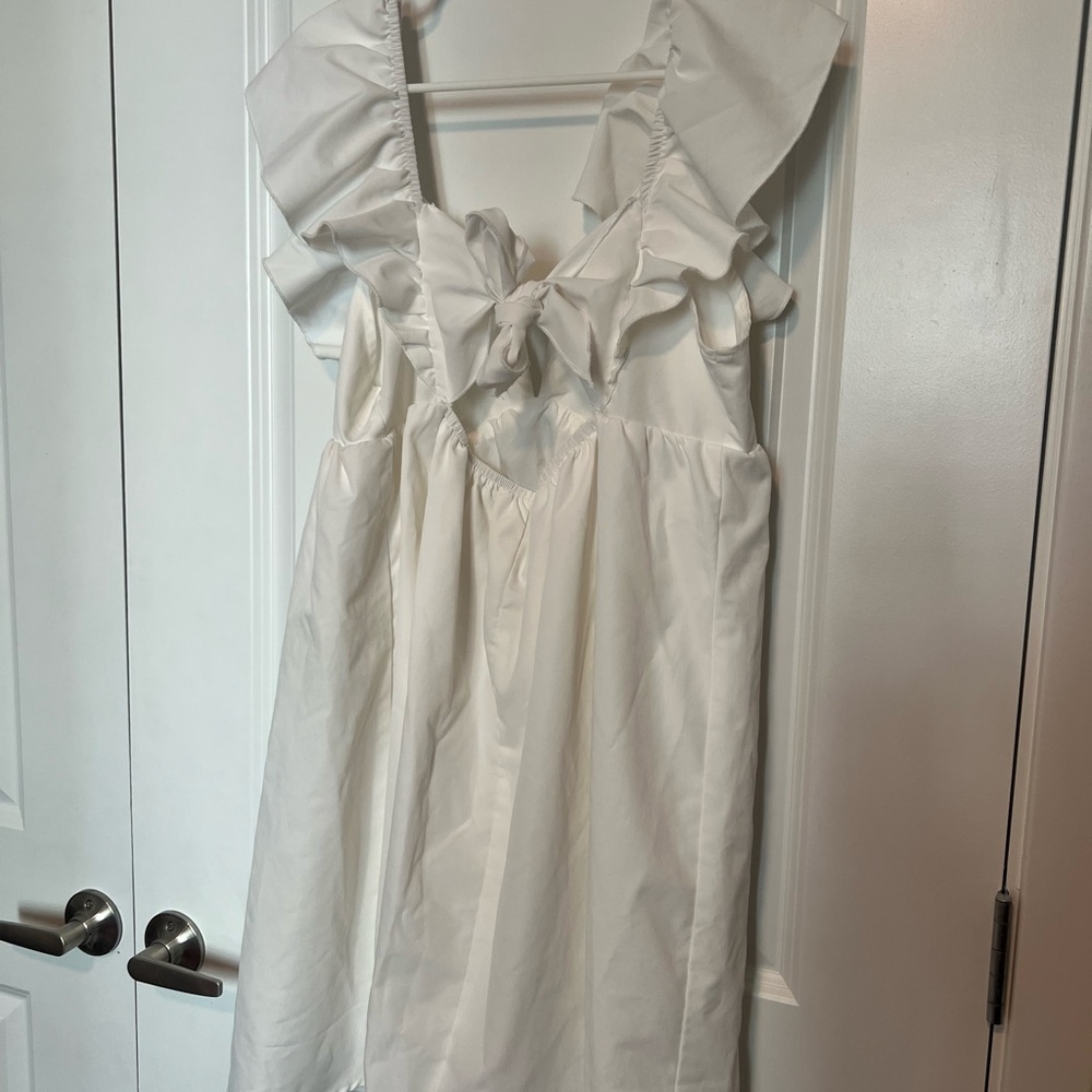 White Ruffle Dress XL - Picture 2 of 2